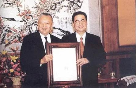 微信图片_20210623100304.jpg 微信图片_20210623100304.jpg